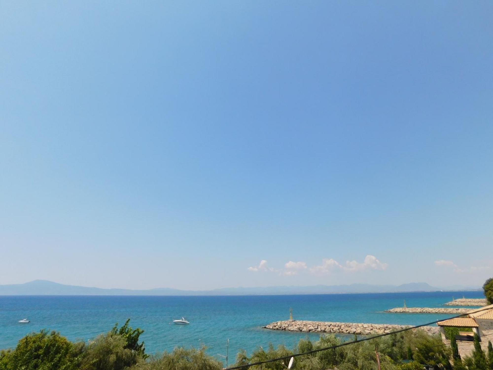 Marina'S Sea Home Каламата Экстерьер фото