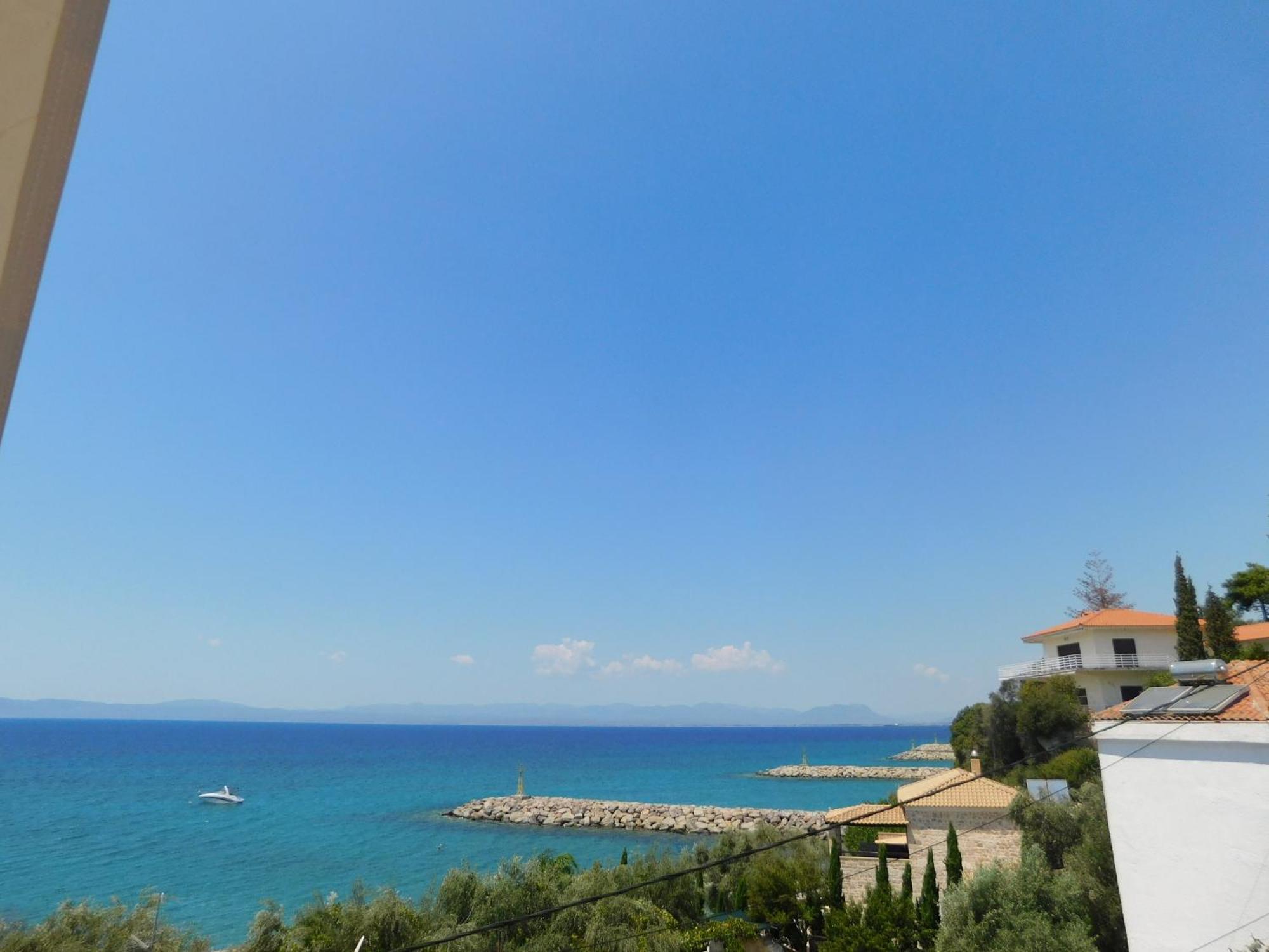 Marina'S Sea Home Каламата Экстерьер фото