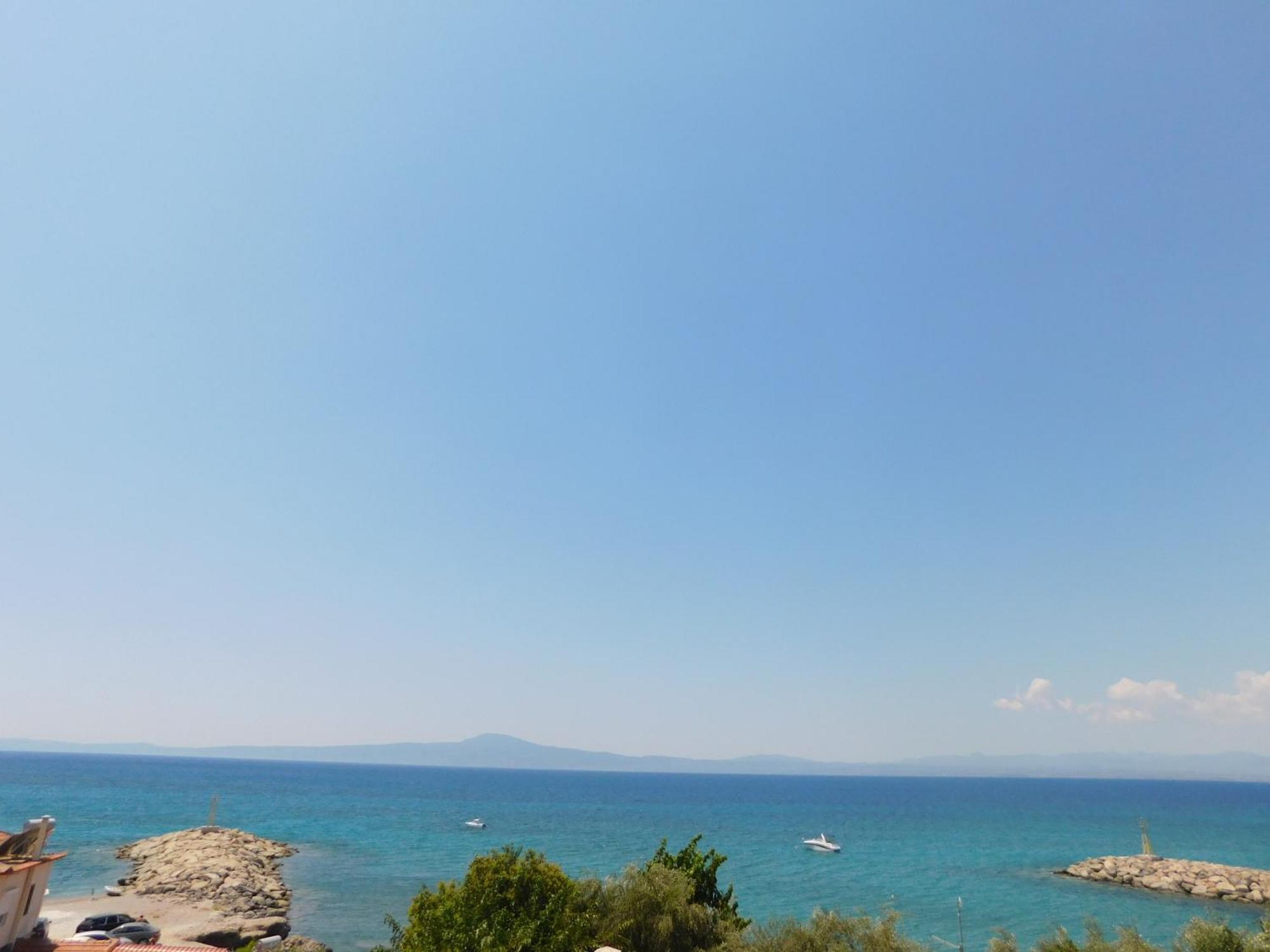 Marina'S Sea Home Каламата Экстерьер фото